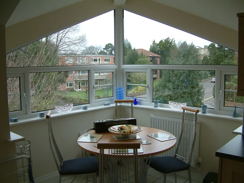 Bay Windows Golders Green